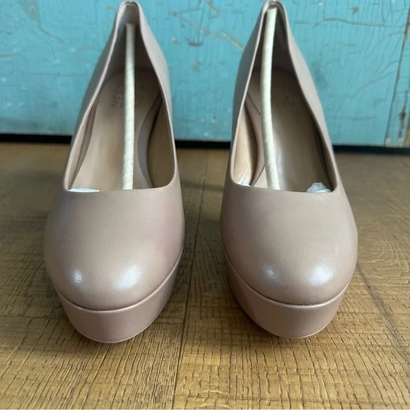 NEW Naturalizer Camilla Pump Taupe Leather Size 8 - Picture 7 of 9